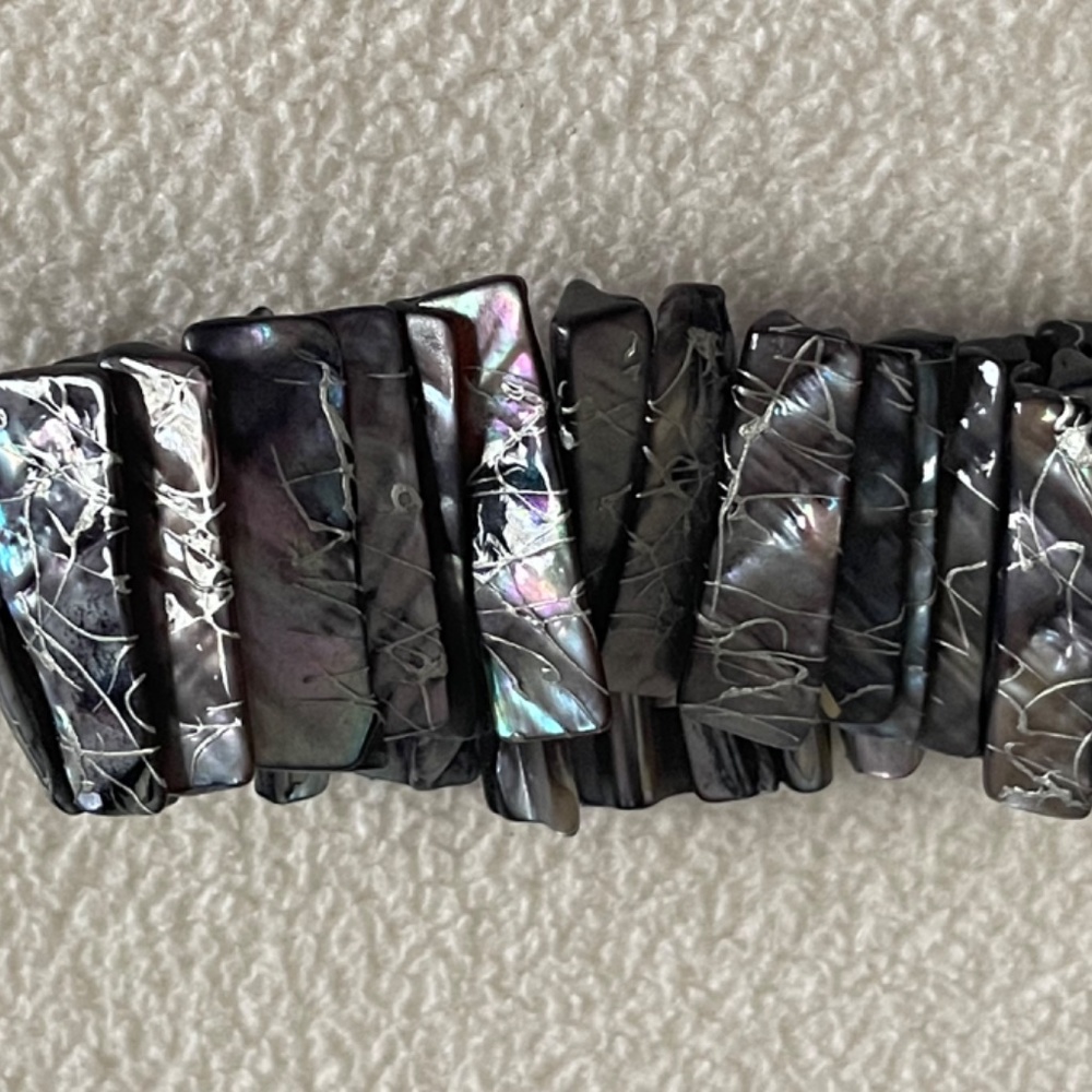 Chunky Abalone Shell Bracelet | Stretch Silver & Blue - Picture 3 of 9